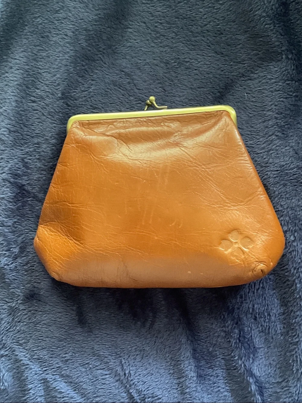 Classic Tan Leather Kiss-Lock Coin Purse